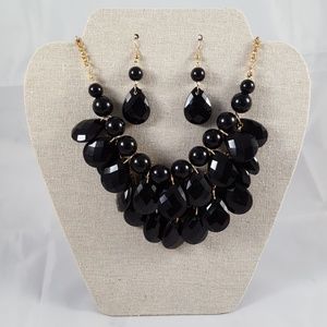 Black and Gold Chunky Necklace Set